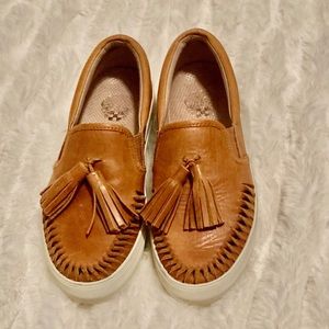 Vince Camuto loafer